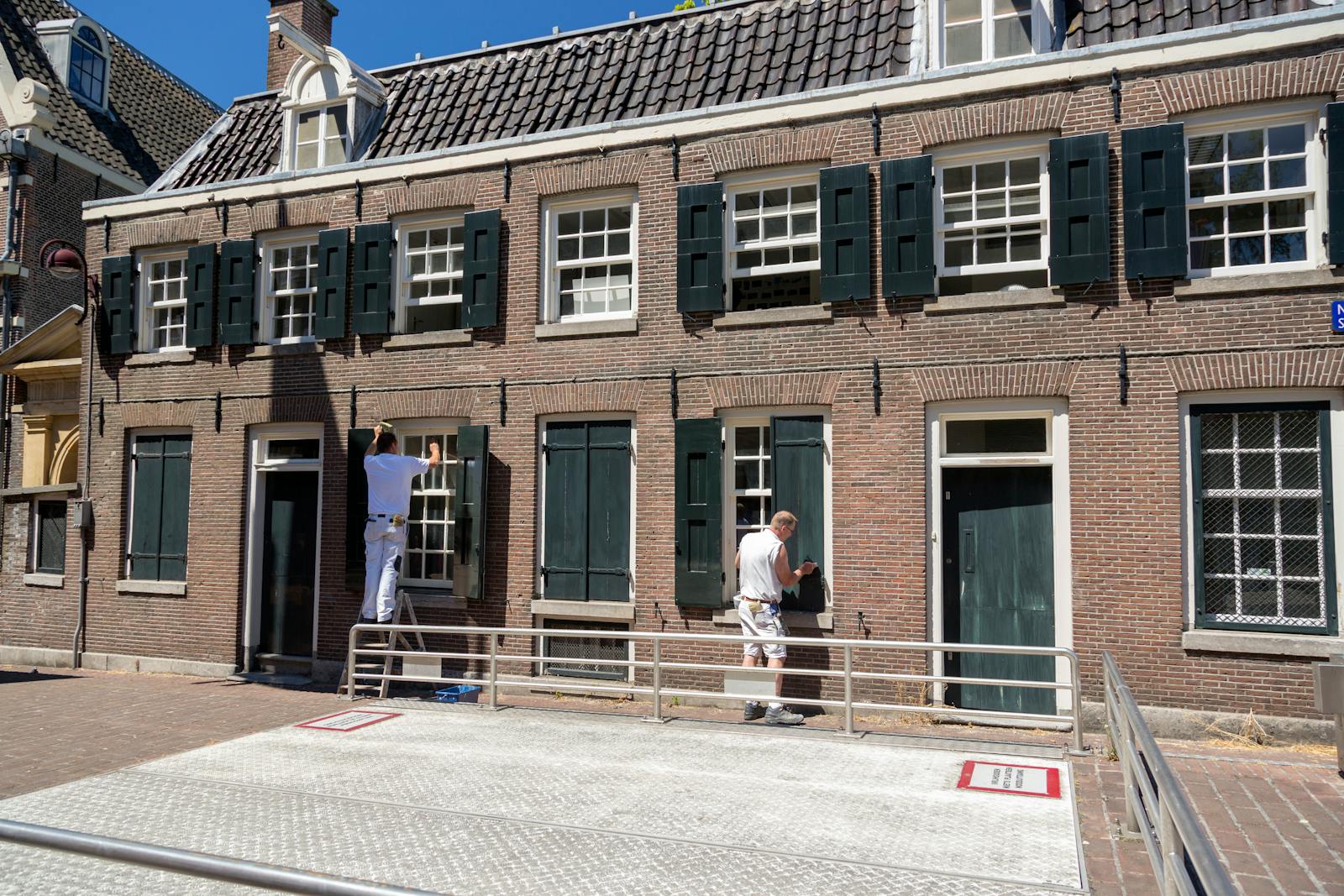AGENCEMENTS FINITION DES FLANDRES